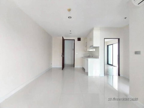 CONDO 51.48 Sq.m. Bang Na Bangkok for 4.6M