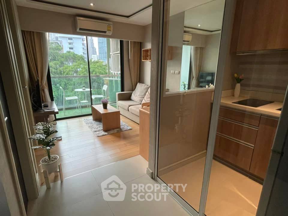 picture 1-BR Condo at Tidy Deluxe Sukhumvit 34 near BTS Thong Lor (ID 706099) - 7/17
