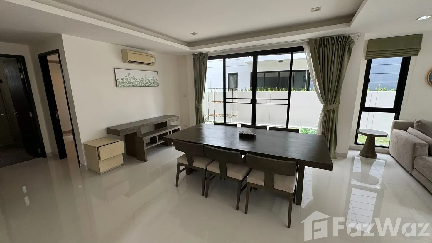 รูป Modernist Precision with an Elevated Aquatic Crown 6401735 - รูปที่ 6/25