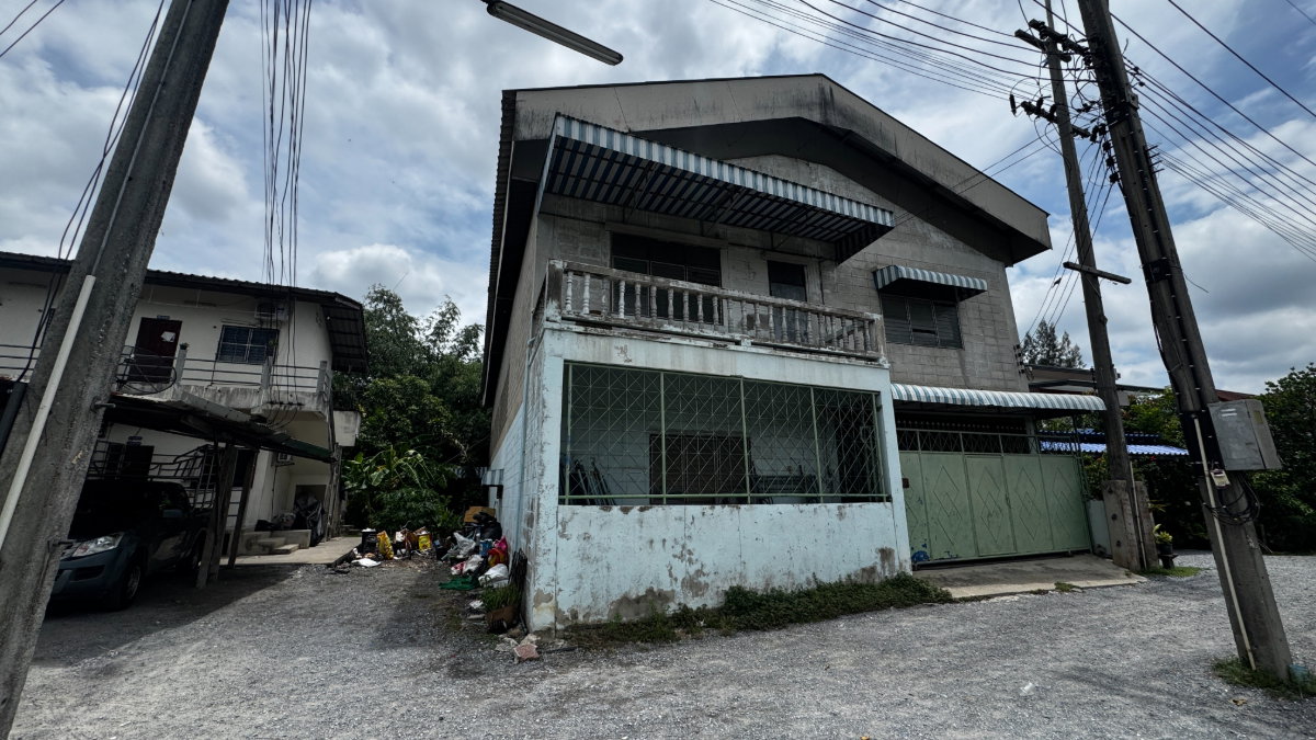 รูป ## 📢 ขายด่วน! ที่ดินพร้อมอาคารโกดัง มีชั้น ลอย 148 ตร.ว. ทำเลสามพราน (ใกล้เพชรเกษม) (โฉนดครุฑแดง ปลอดภาระ พร้อมโอนทันที) - รูปที่ 1/3