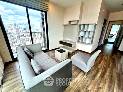 Condos for sale : 2-BR Condo at Teal Sathorn-Taksin near BTS Wongwian Yai (ID 2946582)