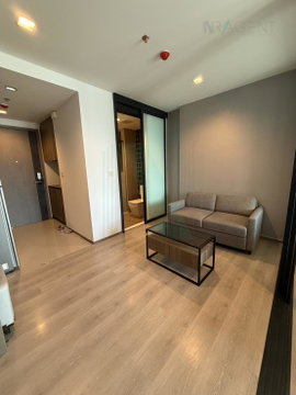 For Rent Condo THE LINE PHAHONYOTHIN PARK Building B, Floor 23,1 bed room, Room size 32 sqm