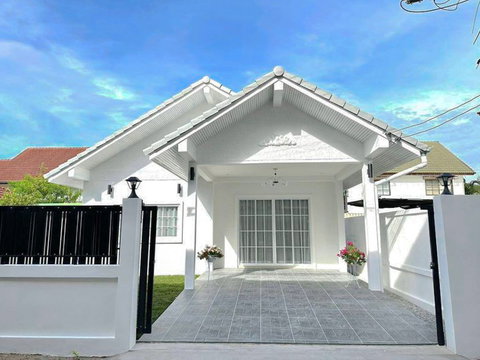 Single House for Sale in Toongklom-Talman East Pattaya