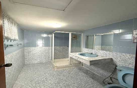 รูป ขาย บ้านเดี่ยว 5 นอน ซอยประชาชื่น 30  ใกล้ โรงพยาบาลเกษมราษฎร์ ประชาชื่น 84 ตรว 2 ชั้น - รูปที่ 10/12