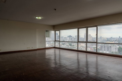 A040059 Supapong Place