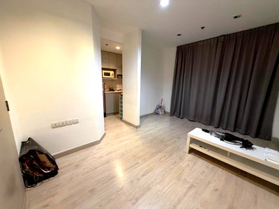 Condos for sale : For sale Ideo Mobi Sathorn, very beautiful room, good price, high floor, city view, very livable 🔥 DS3225 | Line @Dstay