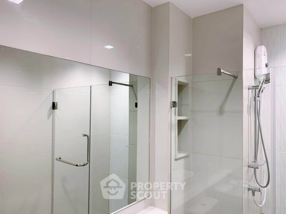 รูป คอนโด 2-ห้องนอน ที่ ไลฟ์ อโศก - พระราม 9 ใกล้ MRT พระราม 9 (ID 2647632) - รูปที่ 8/11