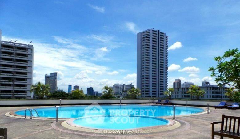 picture 3-BR Condo at Moon Tower Condominium near BTS Thong Lor (ID 803451) - 4/8