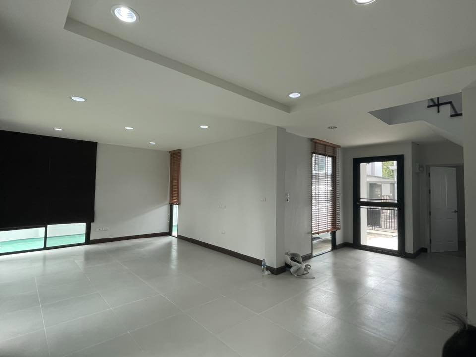 รูป ขายบ้านเดี่ยว 2 ชั้น โครงการหมู่บ้านเพลินจิตคอลลิน่าสันกำแพง รีโนเวทใหม่ทั้งหลัง พร้อมเข้าอยู่ -SW003665 - รูปที่ 14/14