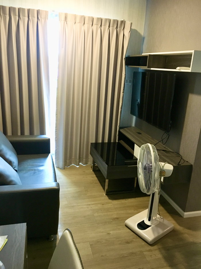 รูป code : K47 ว่างแล้ว!! ให้เช่า ริลล์ คอนโด หลักหก ปทุมธานี (Rill Condo) | อาคาร C ราคา 7,900 สำหรับสัญญา 2 ปี พร้อมอยู่ 15 มิ.ย. 69 มีเครื่องซักผ้า - รูปที่ 3/10