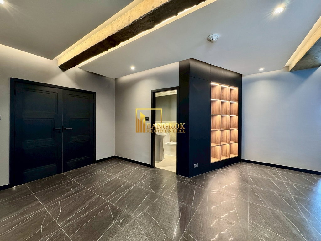 picture President Park | Beautifully Renovated 3 Bed Condo For Rent - BR6422CD - 6/41