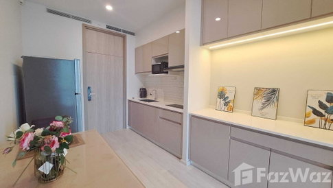 1 Bedroom Condo for sale at Noble Ploenchit  1906352