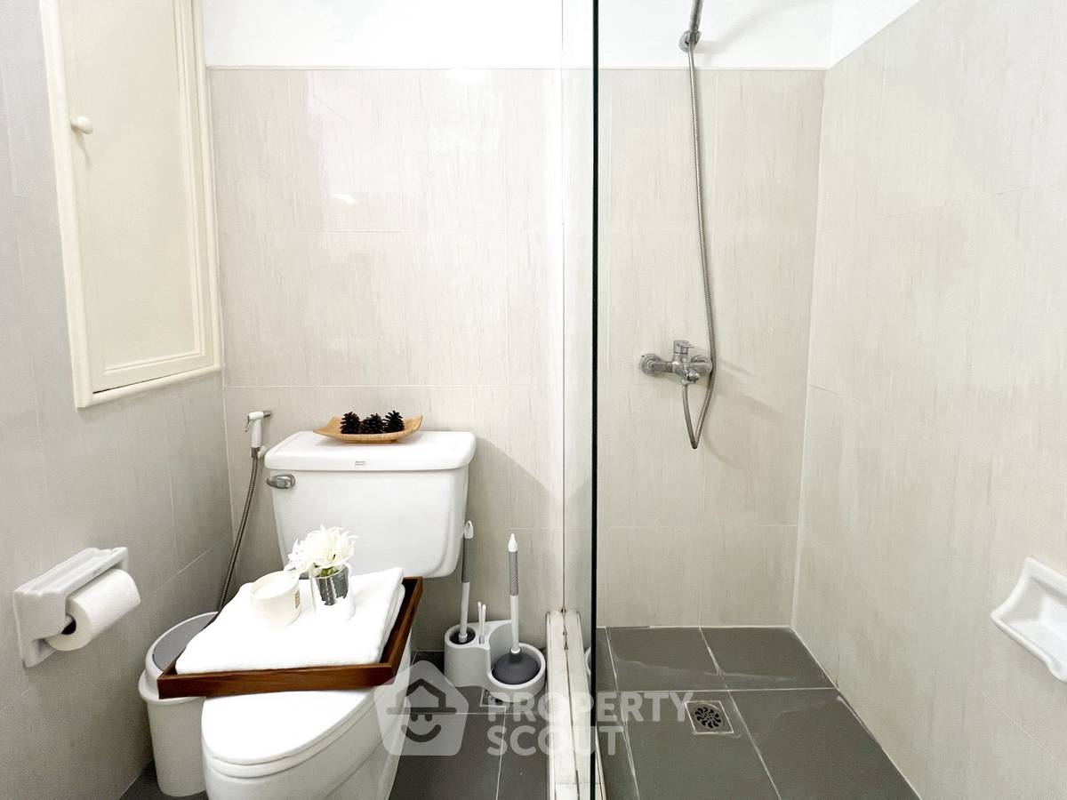 รูป คอนโด 2-ห้องนอน ที่ สีลม สวีท คอนโดมิเนียม ใกล้ BTS เซนต์หลุยส์ (ID 2939875) - รูปที่ 7/8