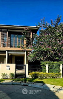 รูปภาพ บ้านเช่า 4 ห้องนอน บุราสิริ กรุงเทพกรีฑา ทำเลหัวหมาก (ID 2901164)