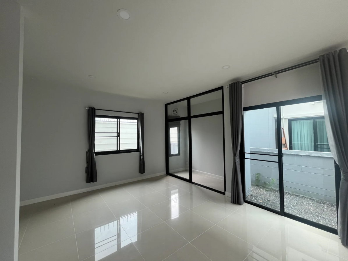 รูป ให้เช่า บ้านเดี่ยว บริทาเนีย บางนา สุวรรณภูมิ กม.26 4 ห้องนอน 3 ห้องน้ำ 145 ตร.ม 28,000 คุณบี โทร 064-146-6445 (282AGBE) - รูปที่ 3/15
