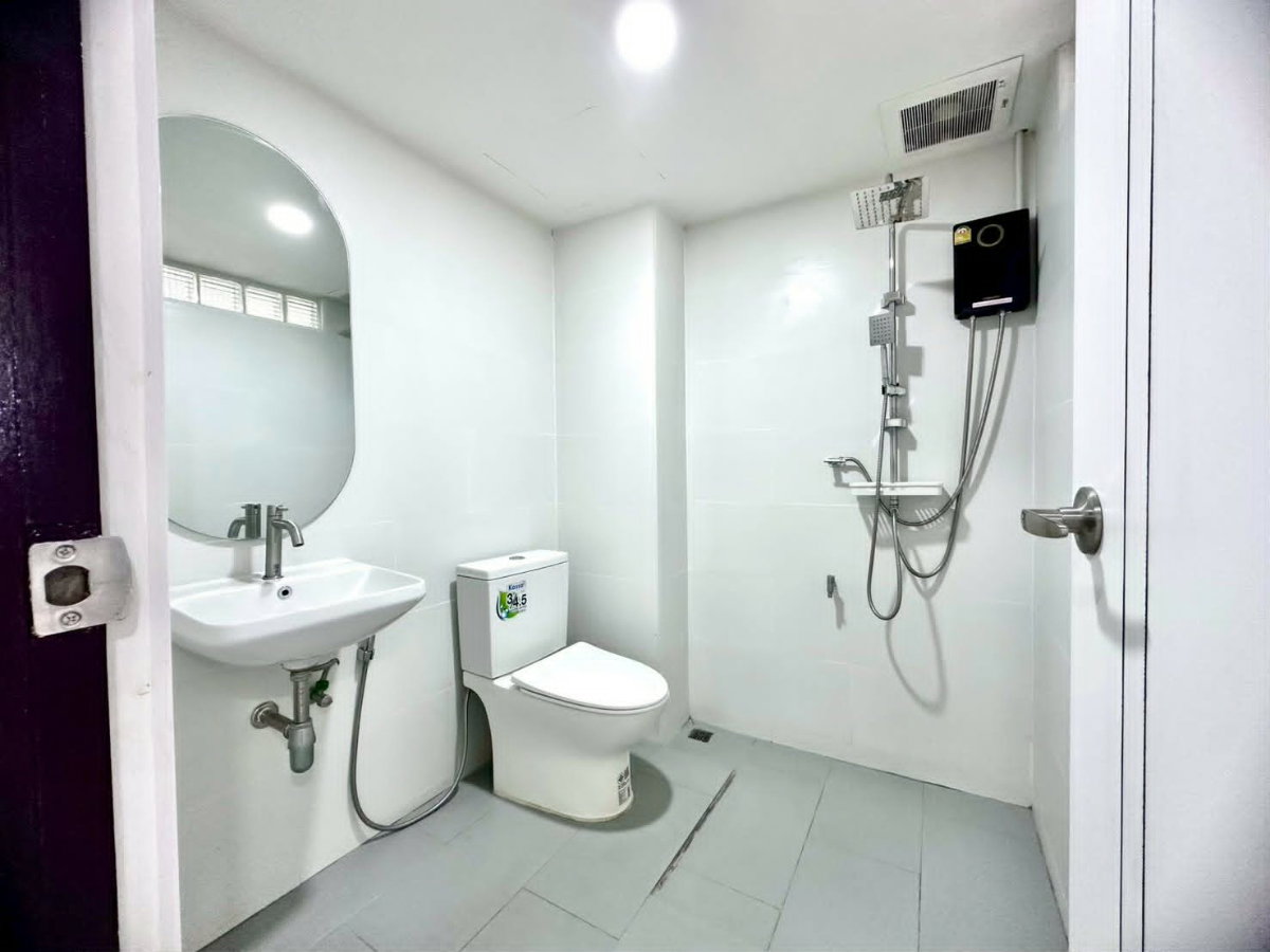 รูป ขาย 103คอนโดมิเนียม5 สวนดอก ใกล้โรงพยาบาลมหาราชเชียงใหม่ โทร 082-389-9314 คุณบู - รูปที่ 12/14