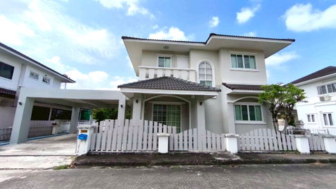 Two-story detached house for rent with 4 bedrooms and 2 toilets. #A4-H0480