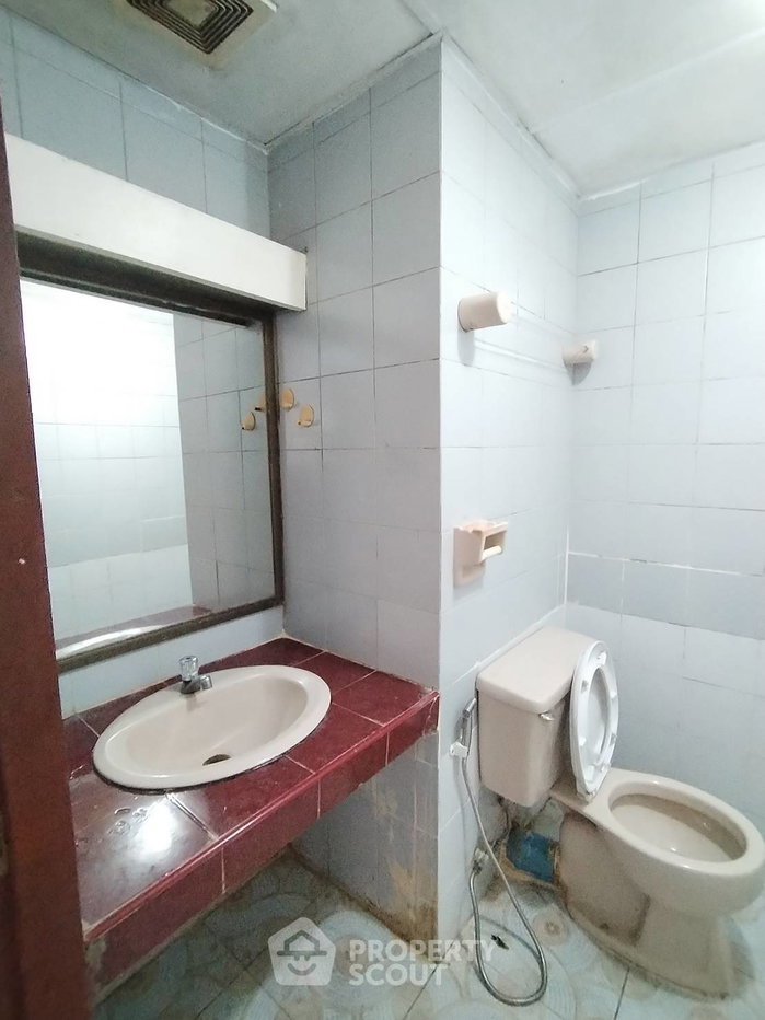 รูป คอนโด 2-ห้องนอน ที่ สราญใจ แมนชั่น คอนโดมิเนียม ใกล้ BTS นานา (ID 2047898) - รูปที่ 5/6