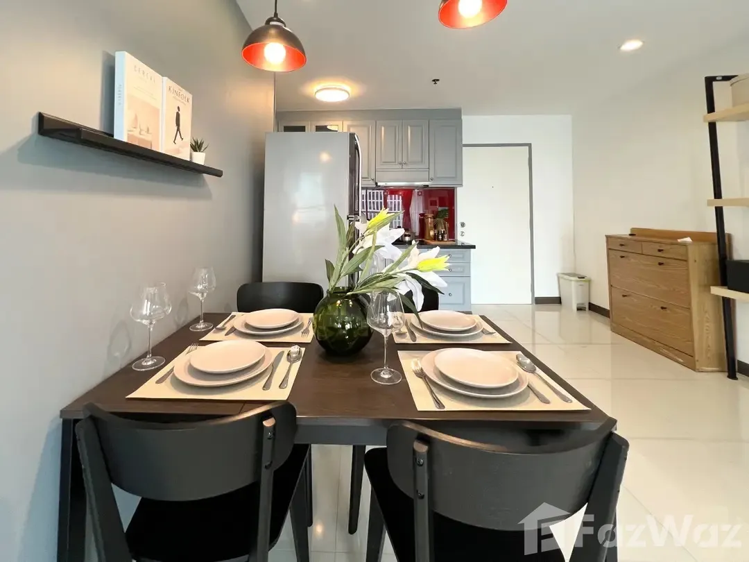 รูป คอนโดให้เช่า 2 ห้องนอน ในโครงการ สีลม สวีท 6296640 - รูปที่ 16/18