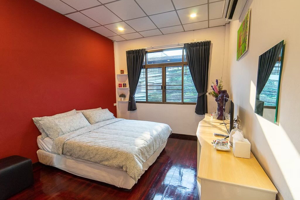 รูป ให้เช่า บ้านพัก 3 ชั้น 3 ห้องนอน 3 ห้องน้ำ - รูปที่ 2/10