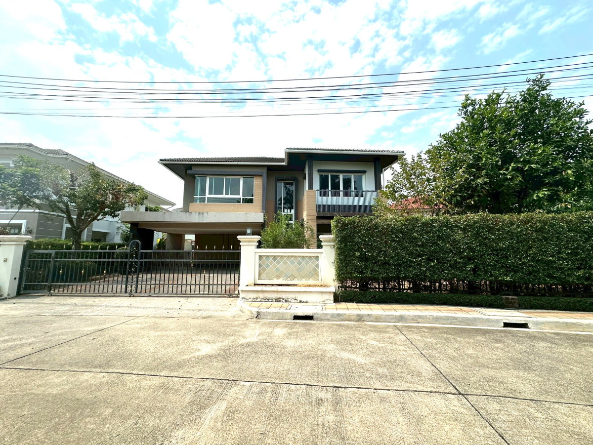 รูป บ้านในโครงการ พร้อมคลับเฮ้าส์และสระว่ายน้ำ พร้อมระบบรักษาความปลอดภัย 24 ชม #C5MG100773 - รูปที่ 29/29