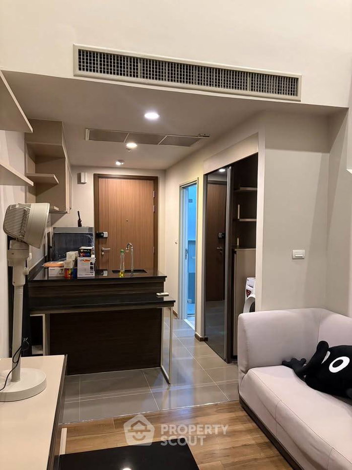picture 1-BR Condo at Onyx Phahonyothin near BTS Saphan Khwai (ID 2946393) - 3/12