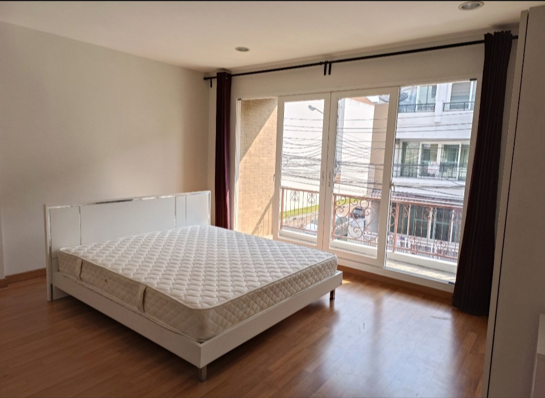 picture Townhome for Rent @ MB Klangmueng Rama 3-Suksawat  - 1/7