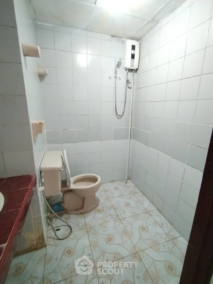 รูป คอนโด 2-ห้องนอน ที่ สราญใจ แมนชั่น คอนโดมิเนียม ใกล้ BTS นานา (ID 2047898) - รูปที่ 6/6