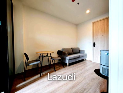 คอนโดให้เช่า : 30.2 sqm 1 Bedroom Condo on 10th Floor in Nue District R9 Huai Khwang Bangkok
