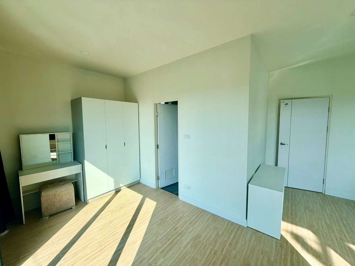 รูป บ้านเช่าพร้อมอยู่ ใกล้ Mega Bangna Fully Furnished ลากกระเป๋าเข้าอยู่ได้เลย! - รูปที่ 19/27