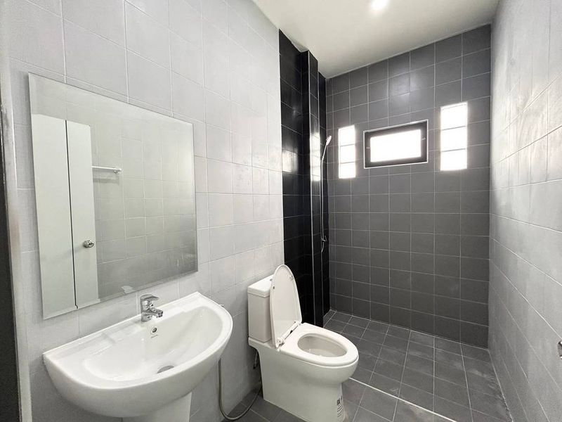 picture Single house in Laddarom Sriracha project, quiet and conveniently located. - 6/16