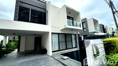 บ้านเดี่ยว ภูเก็ต : Serene Garden Retreat Within Phukets Finest Address 6401717