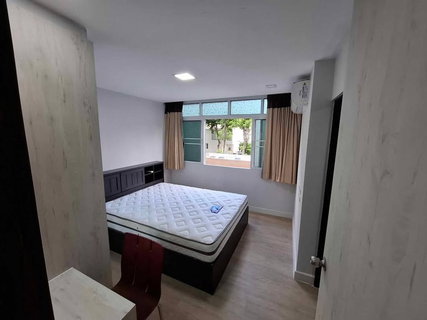 A033968 J.W. Boulevard Srivara