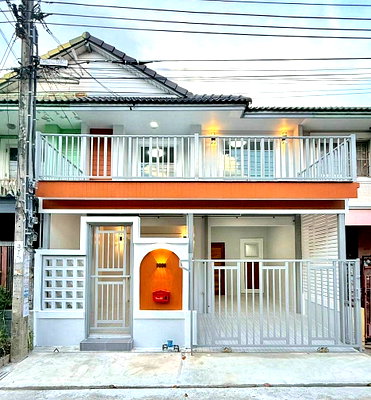 ทาวน์โฮม นนทบุรี : บ้านสวย ใกล้เซ็นทรัล เวสเกต  #หมู่บ้านพฤกษา 18/1  บางใหญ่  ทาวน์เฮ้าส์ 3 ห้องนอน  ใกล้ MRT สถานีบางใหญ่