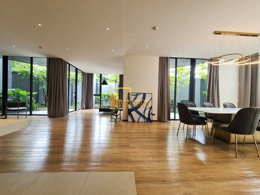 picture Modern 3 Bedroom Luxury Apartment in Phrom Phong Area - BR20916AP - 4/40