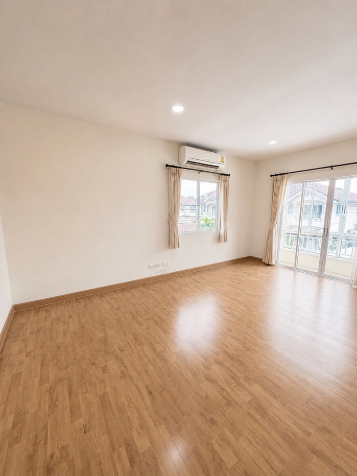 รูป   บ้านในหมู่บ้านเงียบสงบ บ้านมือสองสภาพใหม่พร้อมโรงรถ  ใกล้โรงเรียนนานาชาติ  #CSP100916 - รูปที่ 12/28