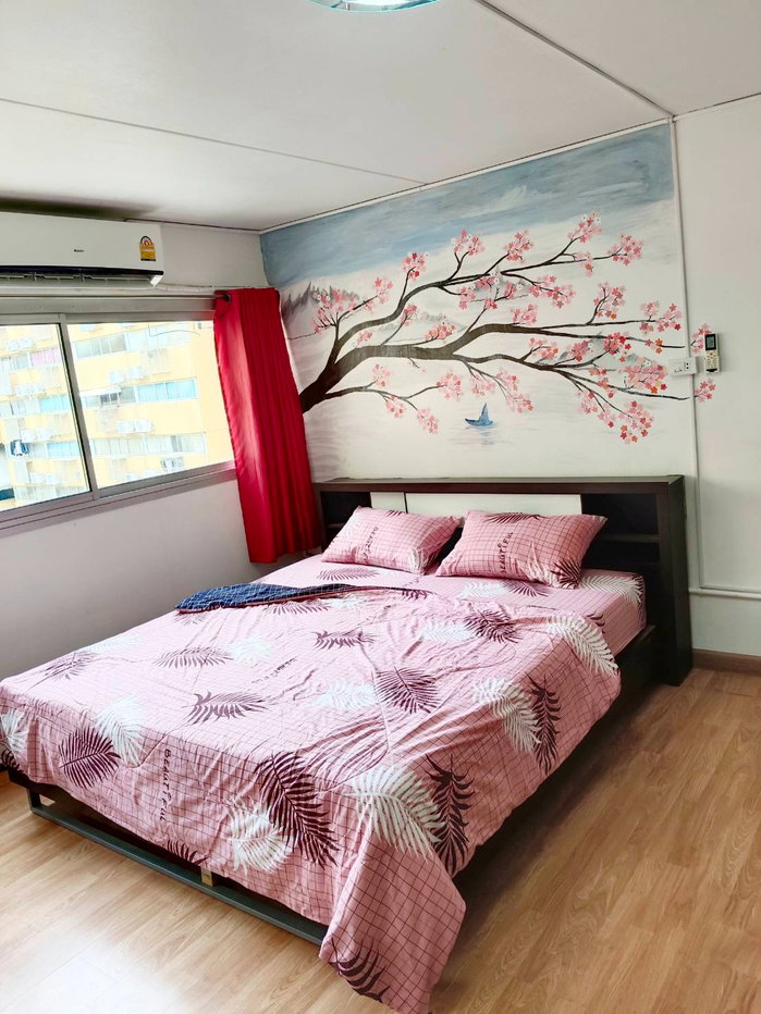 picture room for rent T11 building free 1 month - 4/10