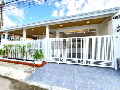 บ้านเดี่ยว บ.ซัมมิท อีเล็คโทรนิค คอมโพเน้นท์ : ขายบ้าน  รวิพร ซิตี้โฮม หนองปรือ บางละมุง ชลบุรี CX-156477 ✅ ทักไลน์ @connexproperty ตอบทันที ทีมงานมืออาชีพ ✅