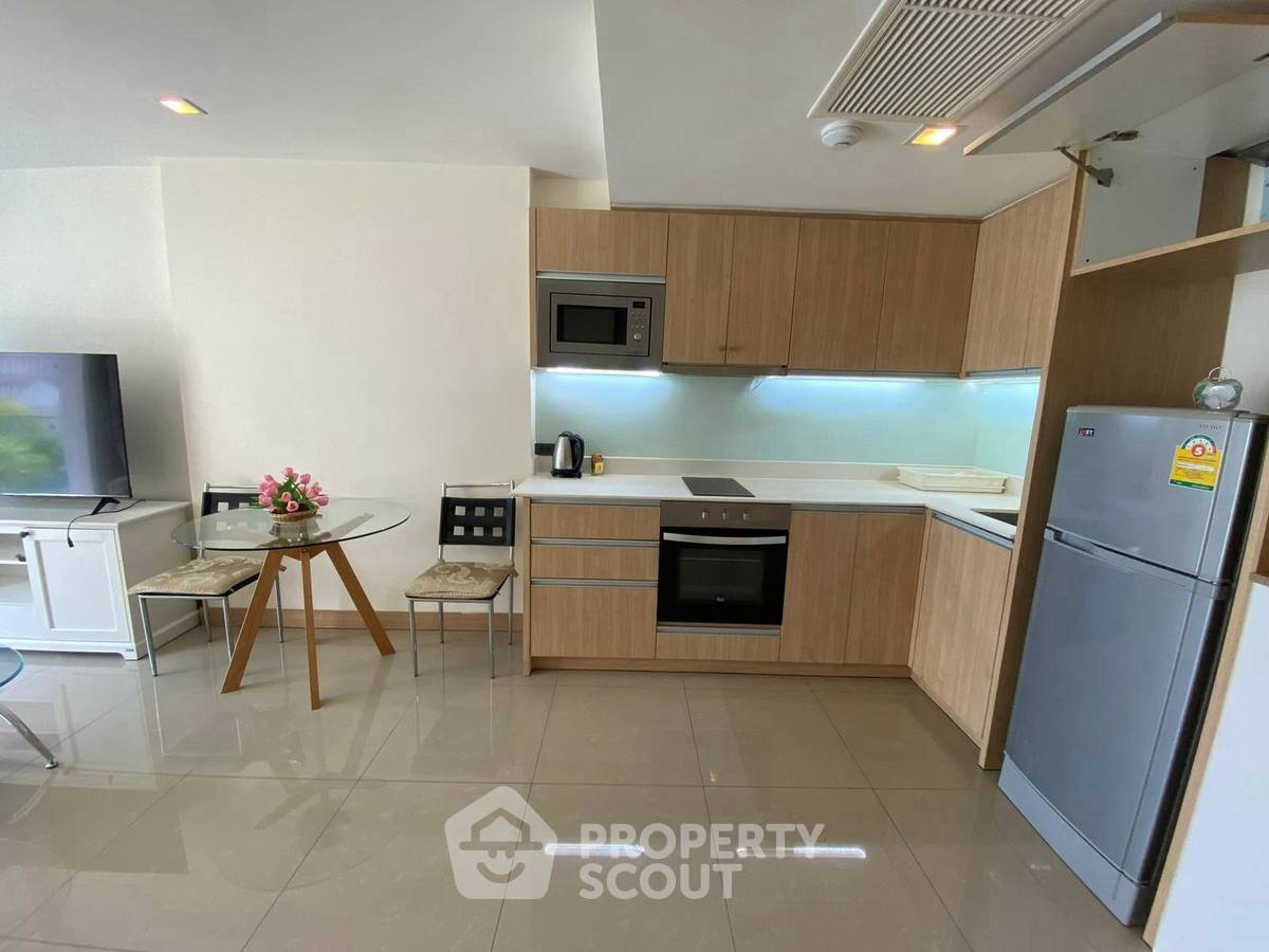 picture 1-BR Condo at The Cliff Pattaya close to Phratamnak (ID 2947200) - 5/14