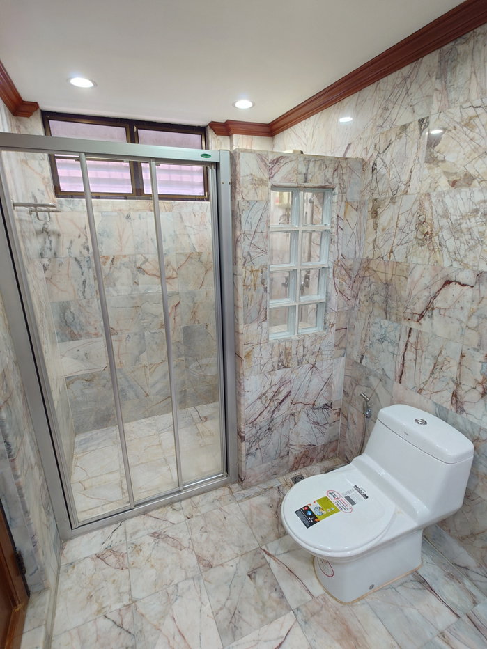 รูป 🔥🏡 บ้านเดี่ยวหลังใหญ่ ทำเลมหิดล ใกล้เมือง! 3 นอน 4 น้ำ มีห้องนอนชั้นล่าง + จอดรถ 3 คัน พร้อมอยู่สุดคุ้ม 💖✨ - รูปที่ 33/37