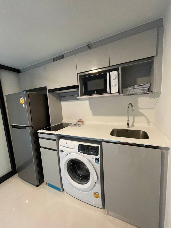 picture Condo for RENT : Knightsbridge Space Rama 9  𝐒𝐢𝐳𝐞 : 50 sqm.  𝐓𝐲𝐩𝐞 : Duo space 2 Bed 1 Bath / City View  𝐅𝐥𝐨𝐨𝐫 : 10th - 8/9