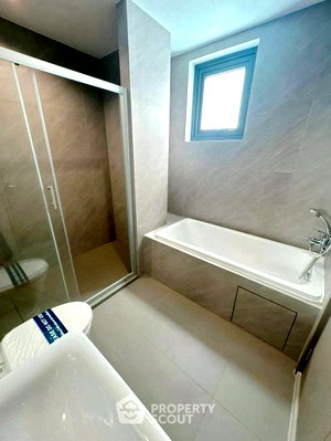 Condos for rent BTS On Nut : 2-BR Condo at IDEO Sukhumvit - Rama 4 near BTS Phra Khanong (ID 2940554)
