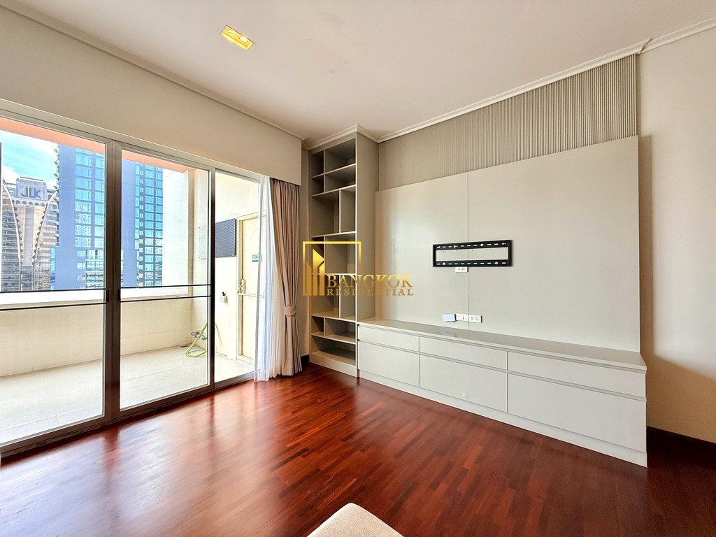 รูป Newton Tower | Expansive 2 Bedroom Condo For Rent in Nana - BR61410CD - รูปที่ 4/37