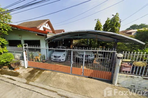 8 Bedroom House for sale in Talat Bang Khen, Bangkok  1921057