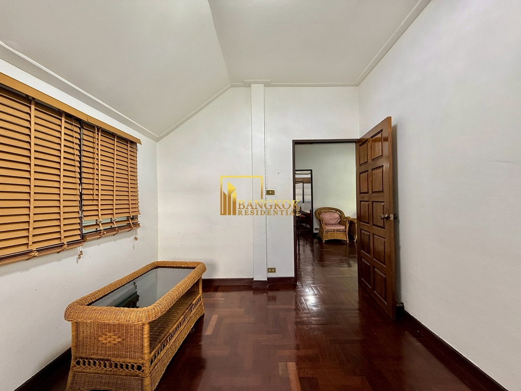 รูป Affordable 2 Bedroom House For Rent in Ekkamai Area - BR28339SH - รูปที่ 19/31