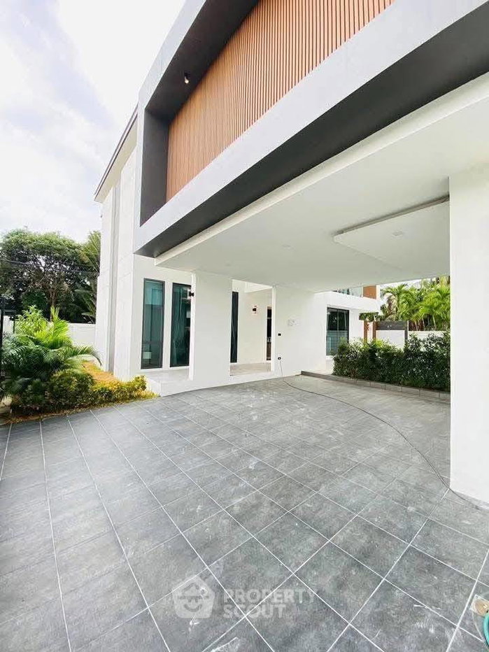 picture 3-BR House at Areeya Villa close to Pattaya (ID 2943861) - 3/10
