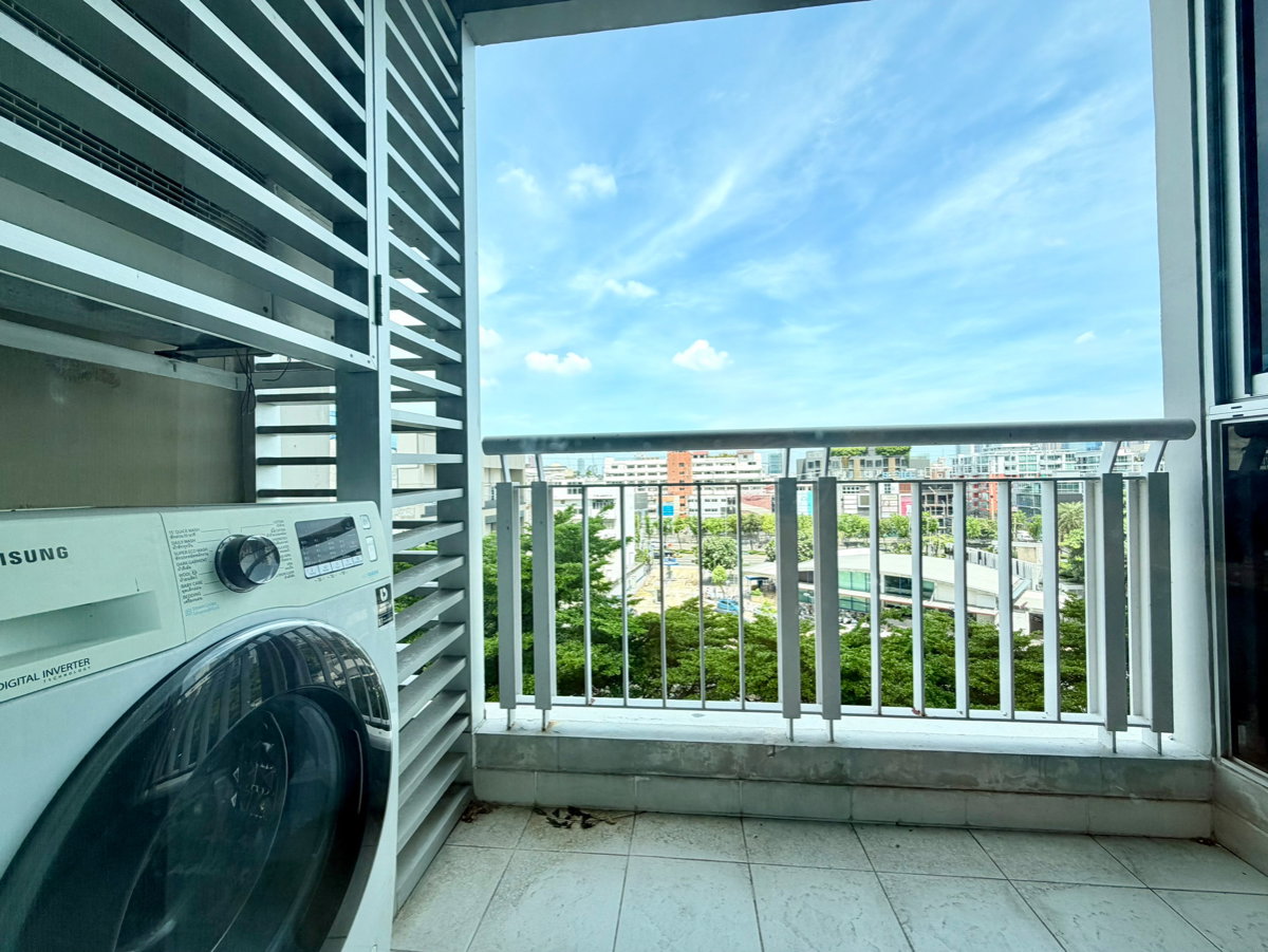 picture Condo for Sale❗️" 𝐑𝐡𝐲𝐭𝐡𝐦 𝐑𝐚𝐭𝐜𝐡𝐚𝐝𝐚 " 𝐒𝐩𝐞𝐜𝐢𝐚𝐥 𝐩𝐫𝐢𝐜𝐞 𝟑.𝟓𝟓 𝐌𝐁.next to MRT-Ratchadaphisek - 19/19
