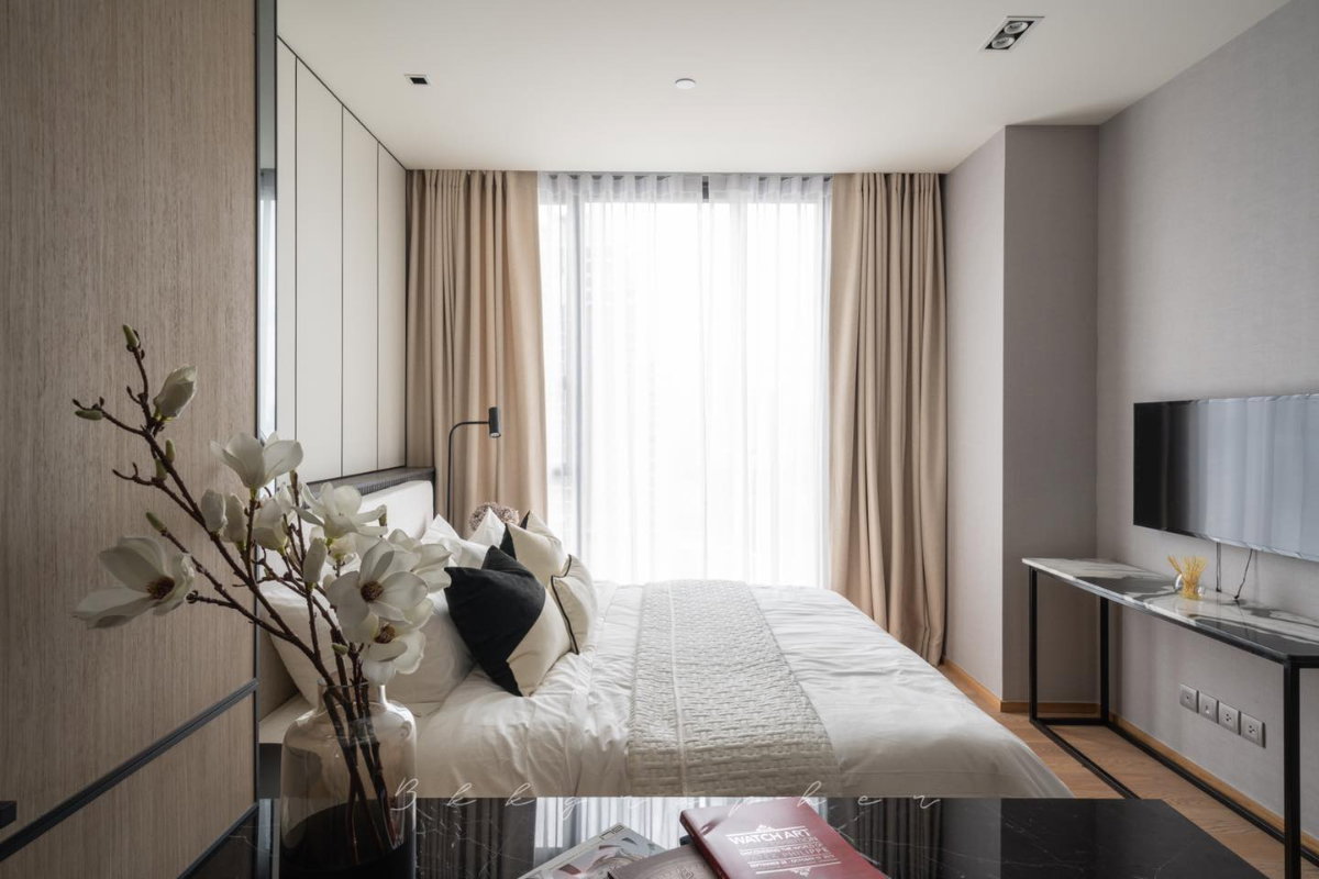 รูป ห้องว่าง* ✅ ✅ ให้เช่า - BEATNIQ Sukhumvit 32 , Super Luxury 1 ห้องนอน พร้อมเข้าอยู่ ติดต่อไลน์ @bktasset หรือโทร 095-325-8928 - รูปที่ 5/15