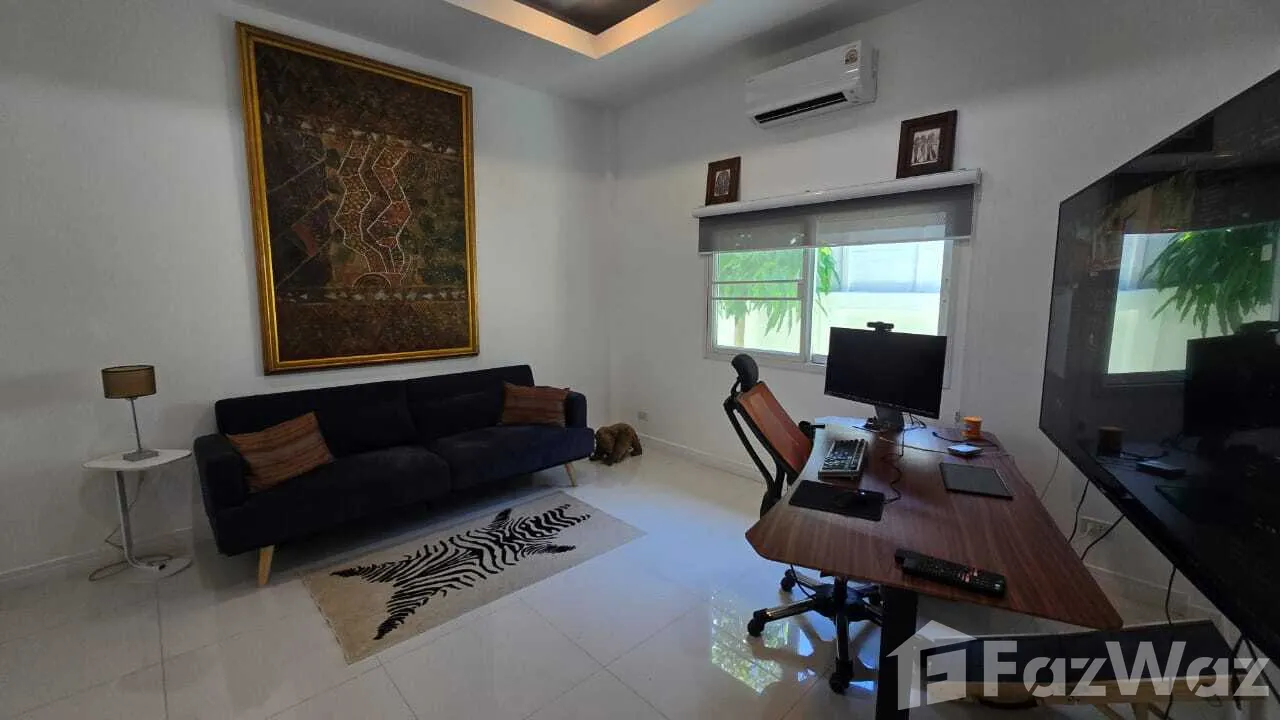 picture Beautiful hosue with private financing 6384073 - 11/21
