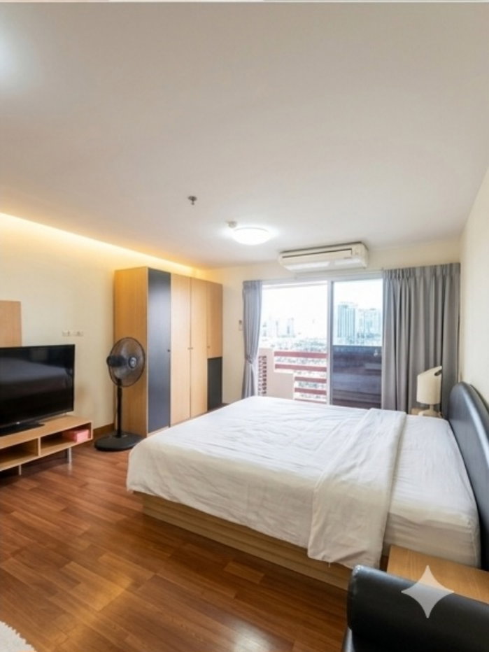 รูป ปล่อยเช่า — Master View Executive Place
คอนโดวิวแม่น้ำเจ้าพระยา ใกล้ BTS กรุงธนบุรี 🚆
 - รูปที่ 1/5
